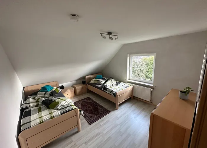 Apartamento Mit Balkon Dg Neustadt bei Coburg